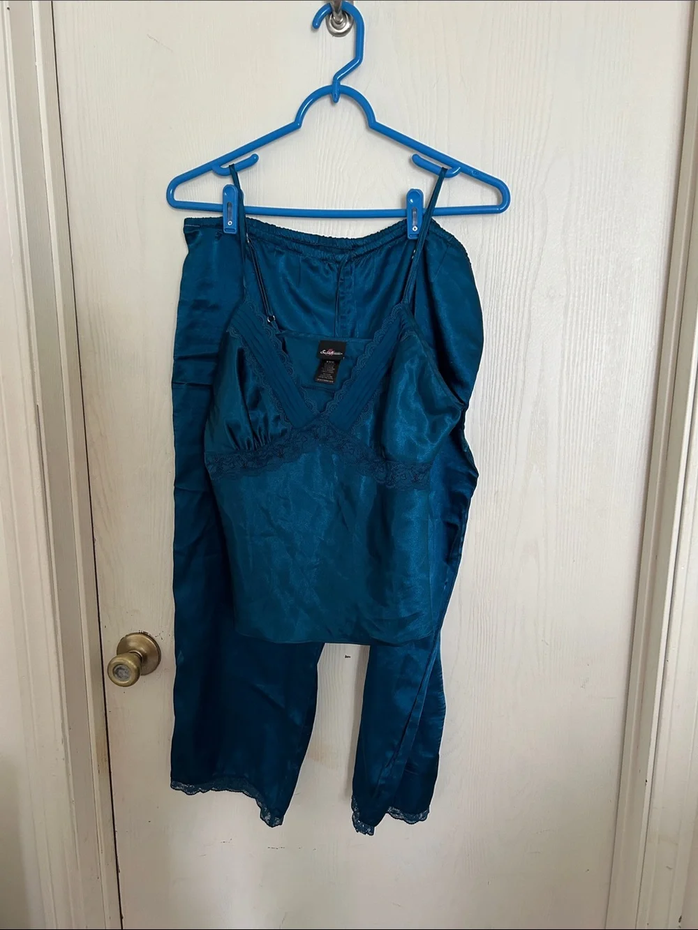 Secret Treasures Teal Satin Cami & Capri Pajama Set